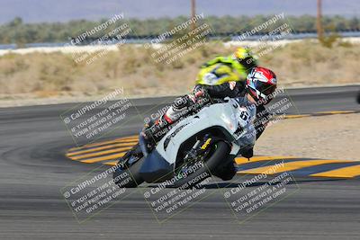 media/Feb-04-2023-SoCal Trackdays (Sat) [[8a776bf2c3]]/Turn 16 Set 2 (1125am)/